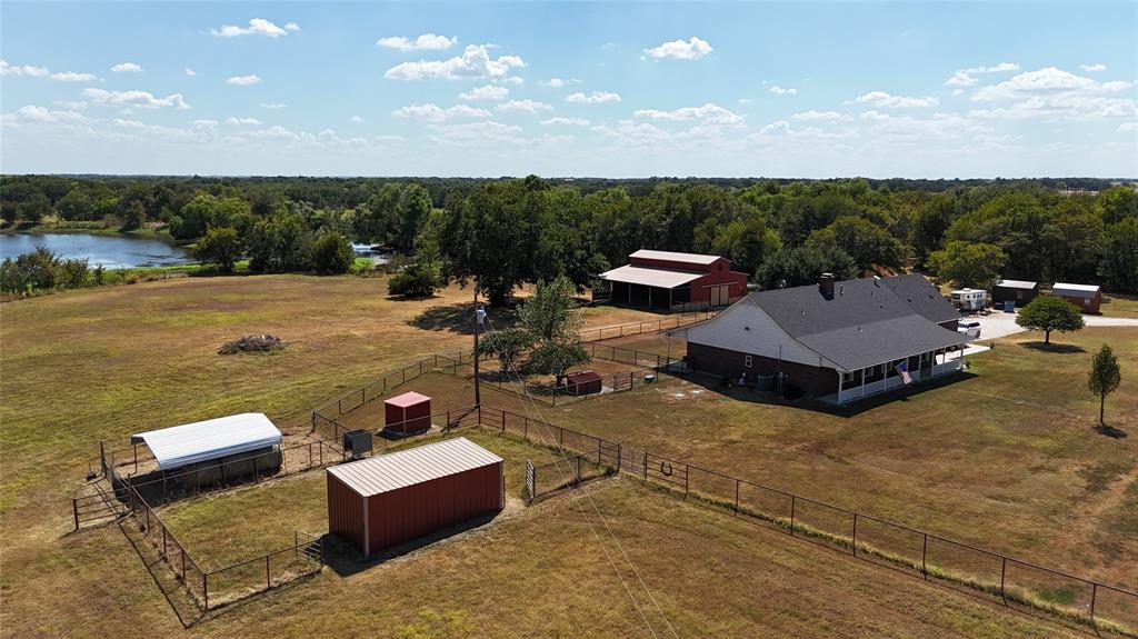 1226 County Road 243 Property Photo 35