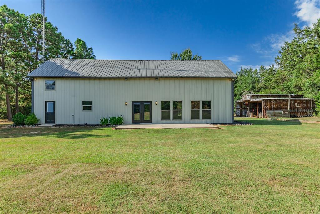 2631 County Road 2400 Property Photo 7