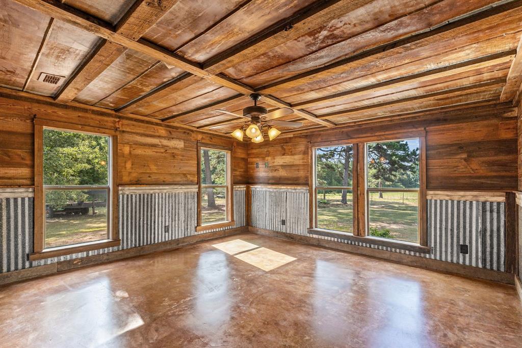 2631 County Road 2400 Property Photo 17