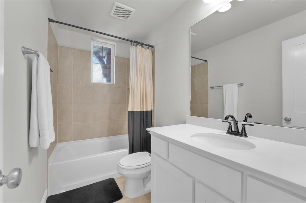 3520 Helios Lane Property Photo 26