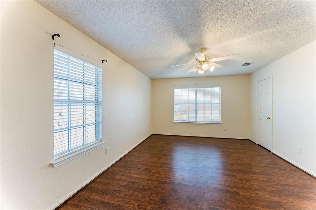 3929 Acorn Lane Property Photo 24