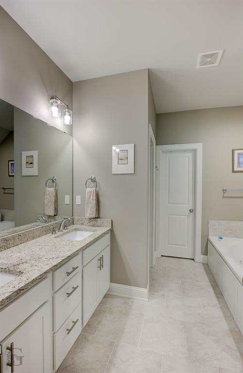 713 Abita Chase Property Photo 22