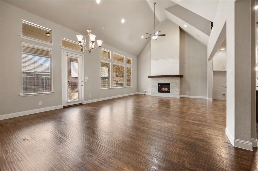 3318 Ridgecross Drive Property Photo 8
