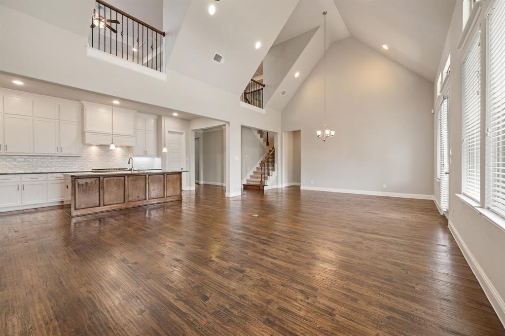 3318 Ridgecross Drive Property Photo 9