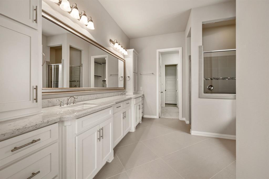 3318 Ridgecross Drive Property Photo 16