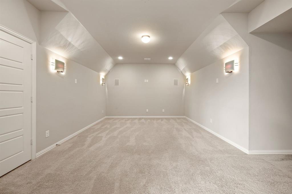 3318 Ridgecross Drive Property Photo 23