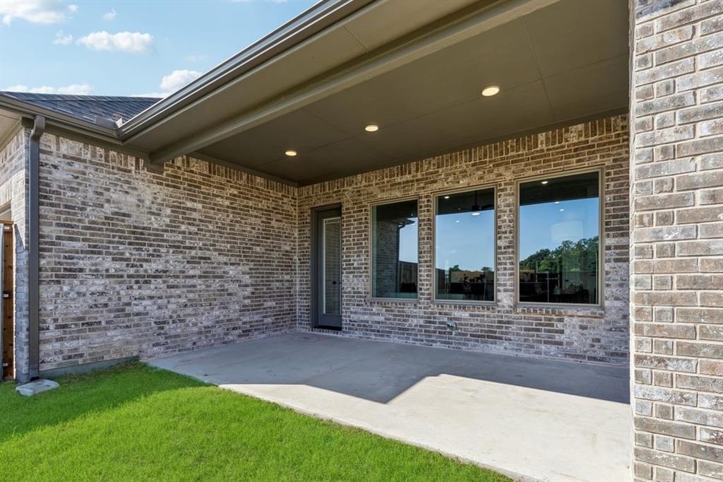 9221 Persimmon Lane Property Photo 31