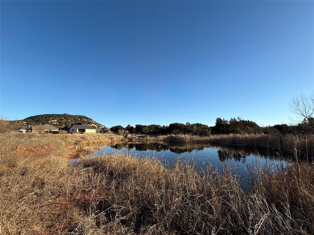 157 Garrett Property Photo 7