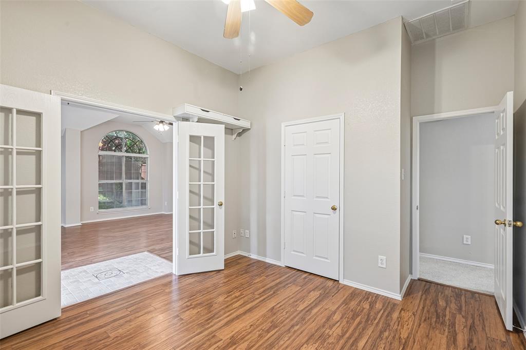 3901 Rolling Hills Drive Property Photo 18
