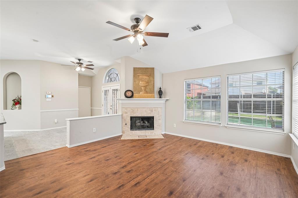 3901 Rolling Hills Drive Property Photo 19