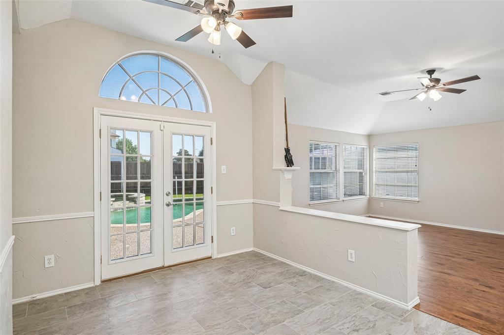 3901 Rolling Hills Drive Property Photo 22