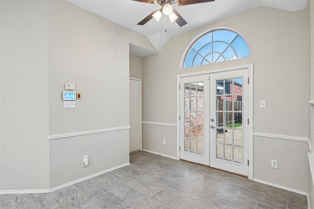 3901 Rolling Hills Drive Property Photo 23