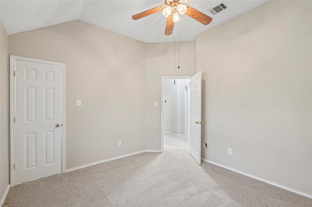3901 Rolling Hills Drive Property Photo 33