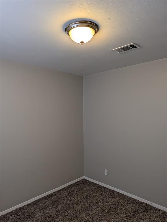 1820 Warren Lane Property Photo 12