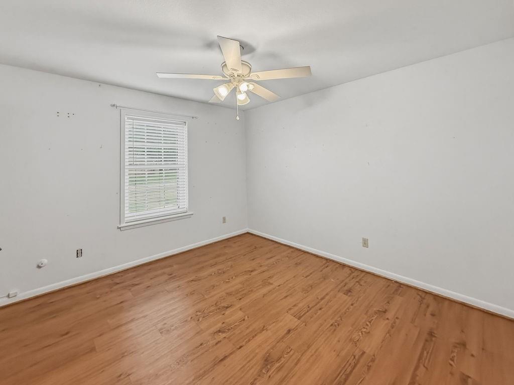 704 Marion Drive Property Photo 23