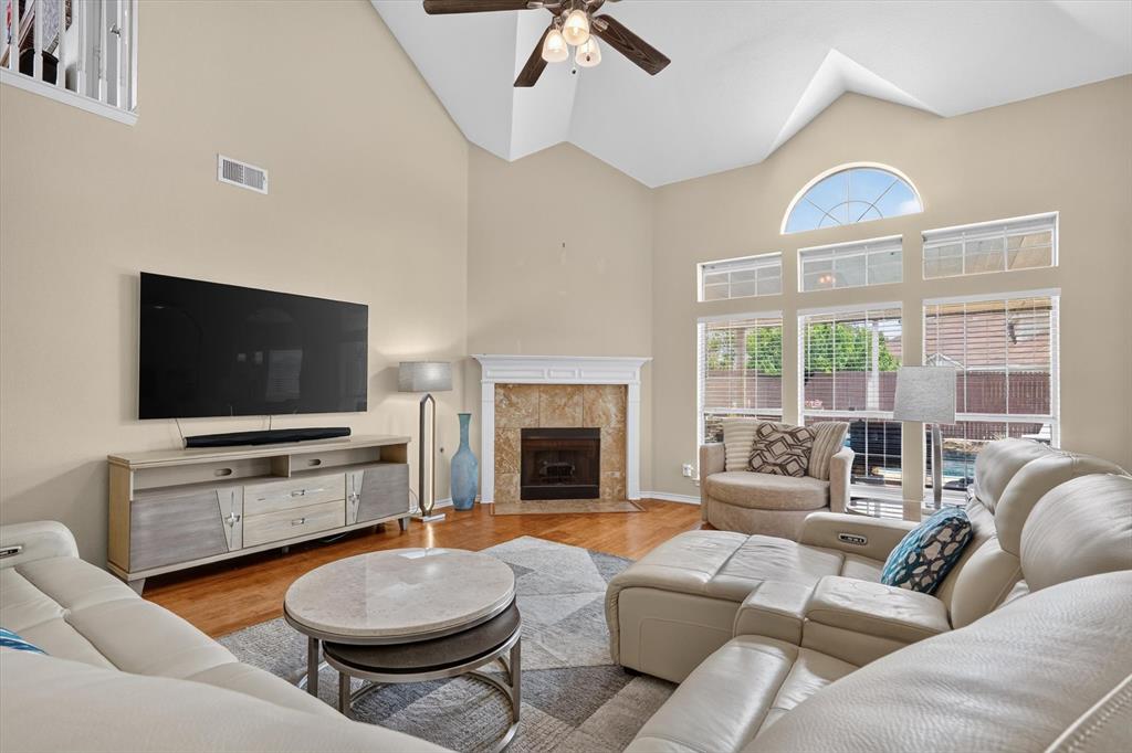5425 Rolling Meadows Drive Property Photo 13