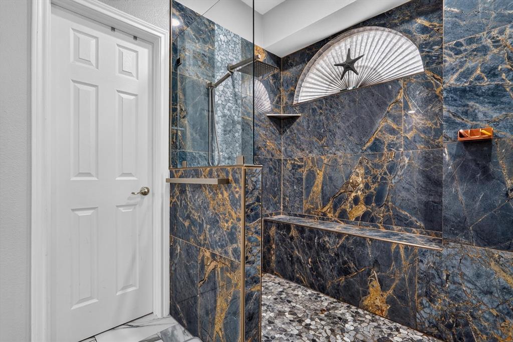 5425 Rolling Meadows Drive Property Photo 21