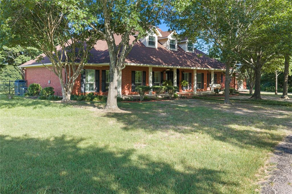 200 County Road 2130 Property Photo 6