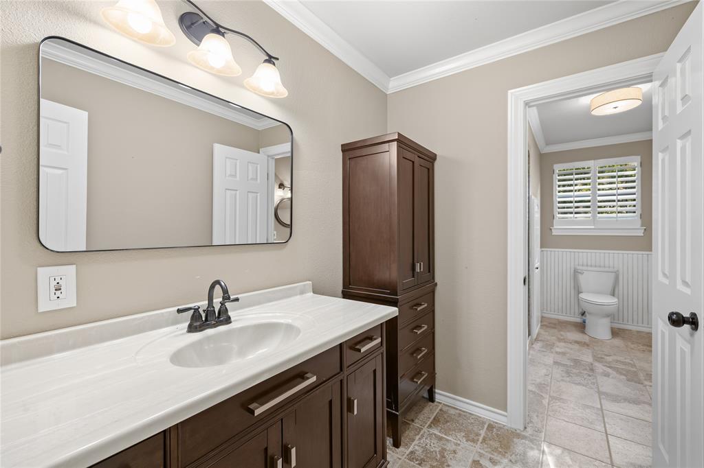 200 County Road 2130 Property Photo 29