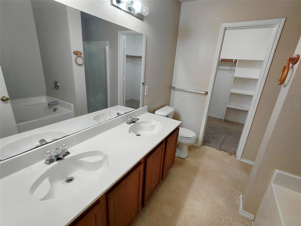 2123 W Grove Lane Property Photo 7
