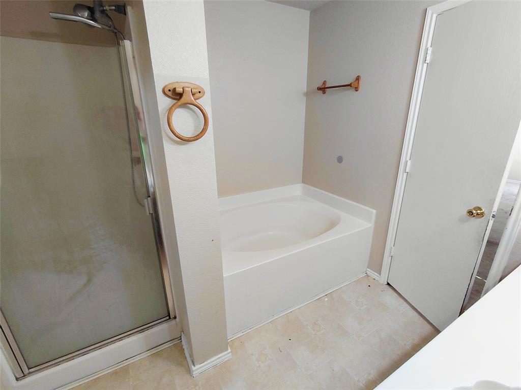 2123 W Grove Lane Property Photo 9