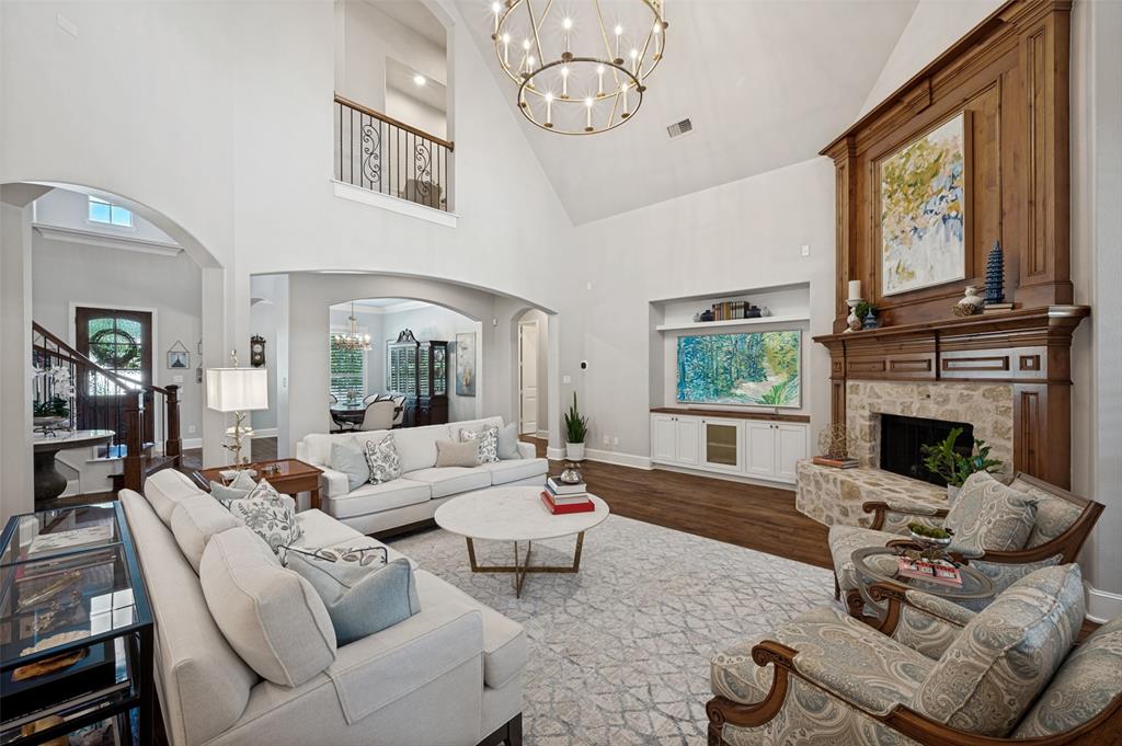 4101 Chevy Chase Lane Property Photo 8