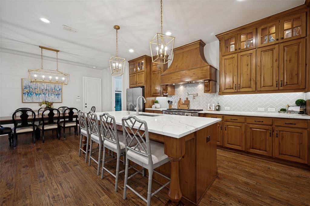 4101 Chevy Chase Lane Property Photo 11