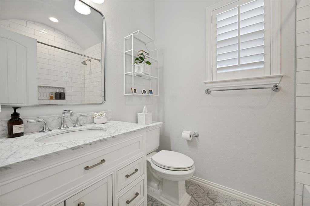 4101 Chevy Chase Lane Property Photo 28