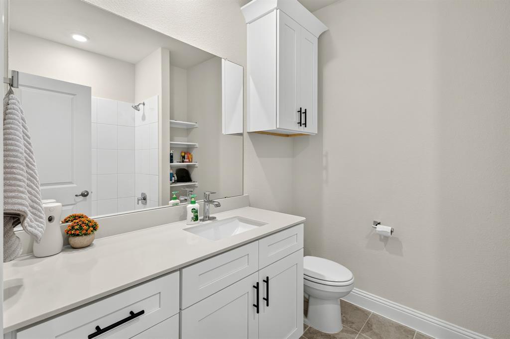 1536 Lake District Drive Property Photo 15