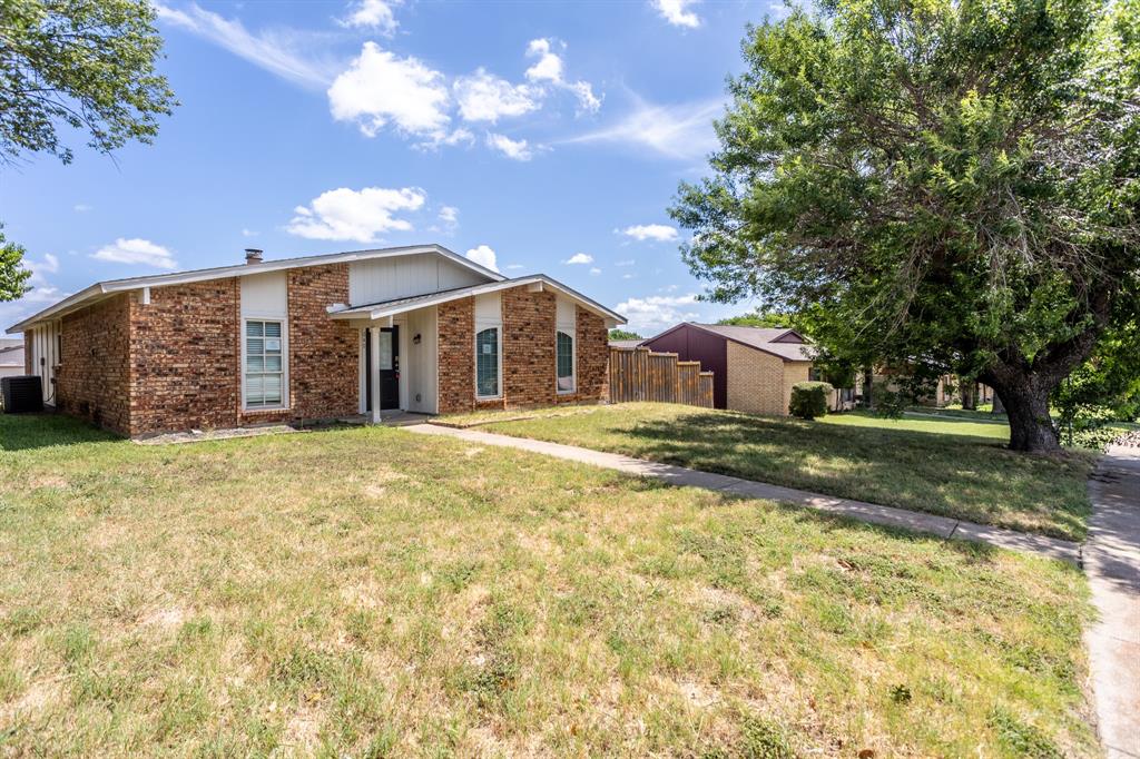 649 Eagle Drive Property Photo 3
