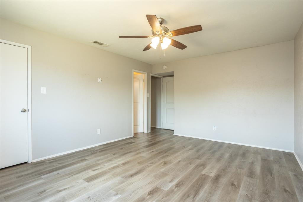 649 Eagle Drive Property Photo 14