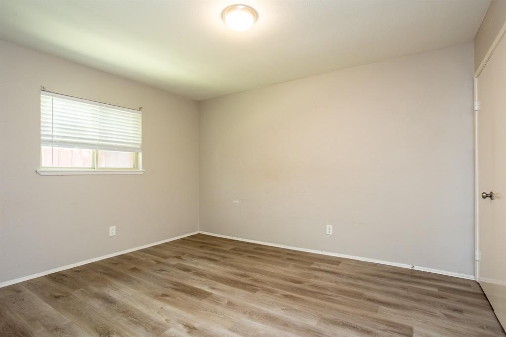 649 Eagle Drive Property Photo 16