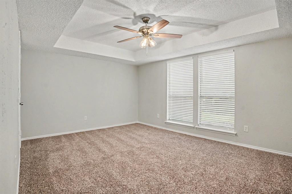 4715 Burning Springs Drive Property Photo 16