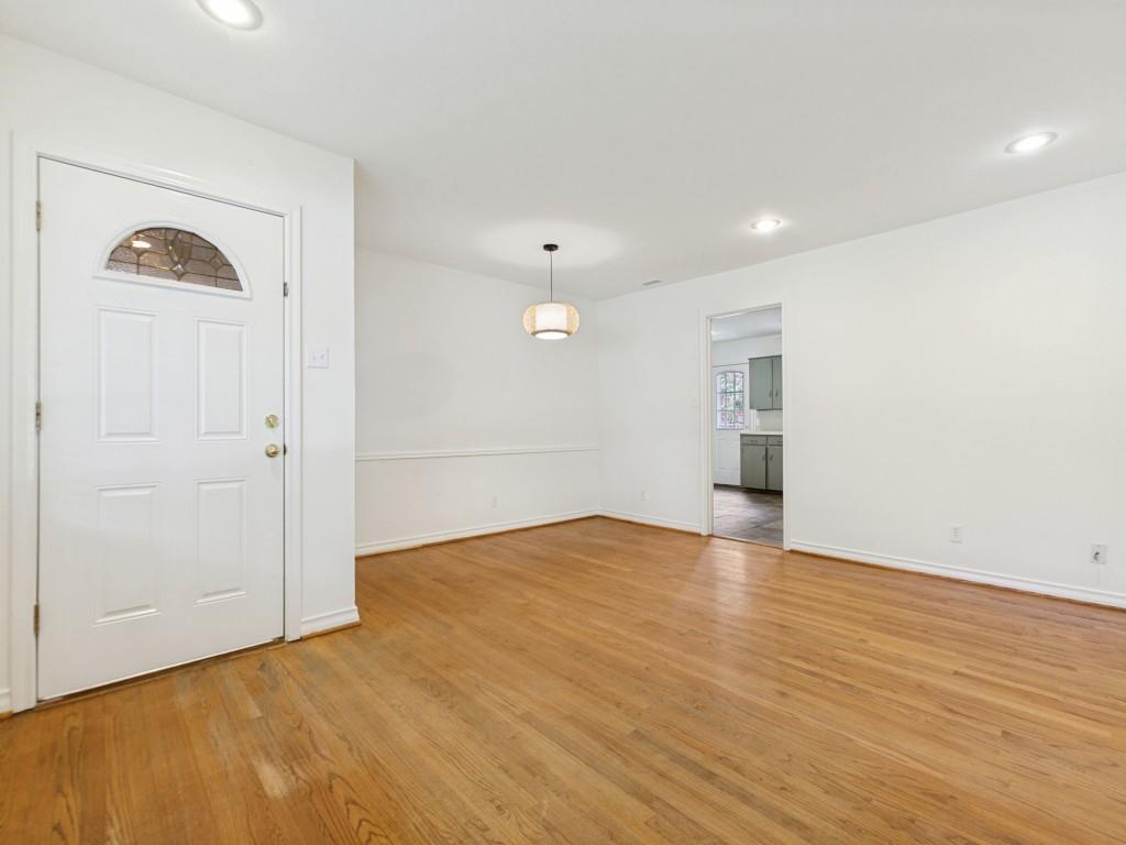 600 Ridgedale Drive Property Photo 3