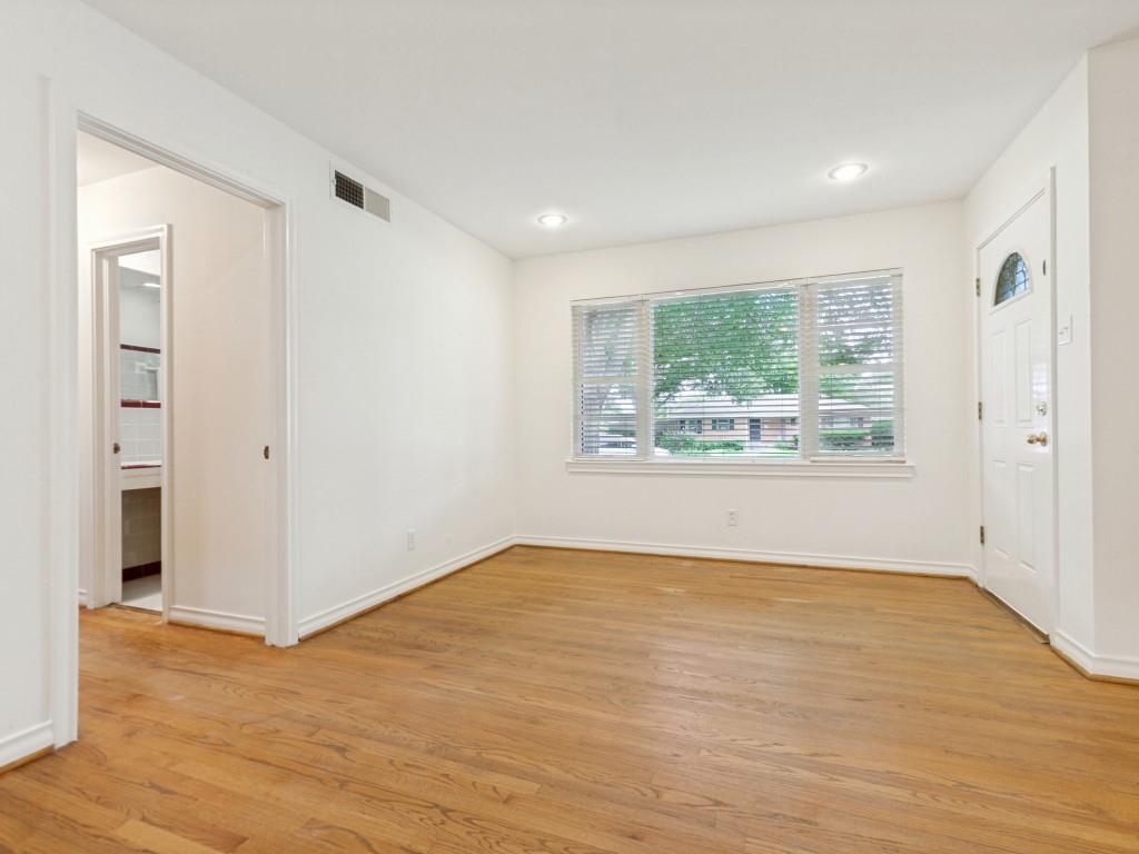 600 Ridgedale Drive Property Photo 4