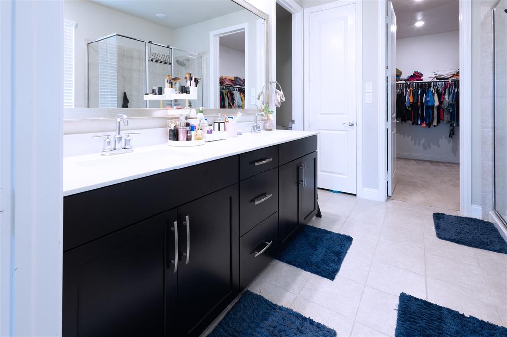 2541 Canary Grass Lane Property Photo 16