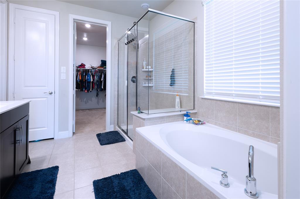 2541 Canary Grass Lane Property Photo 17
