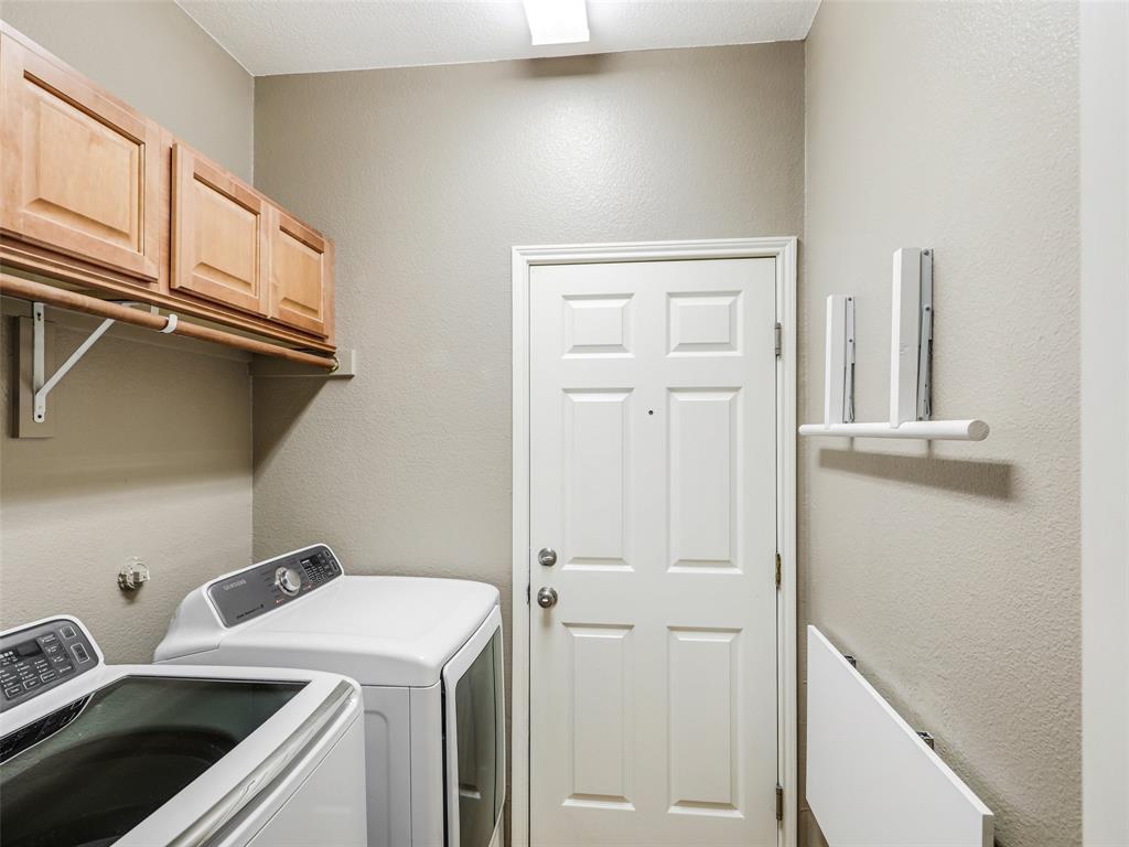 414 Dartmoor Drive Property Photo 25