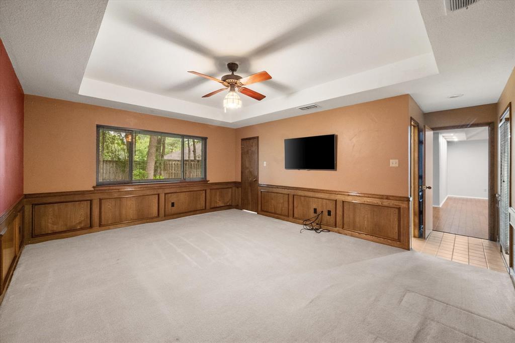 2403 Oak Shadow Court Property Photo 32