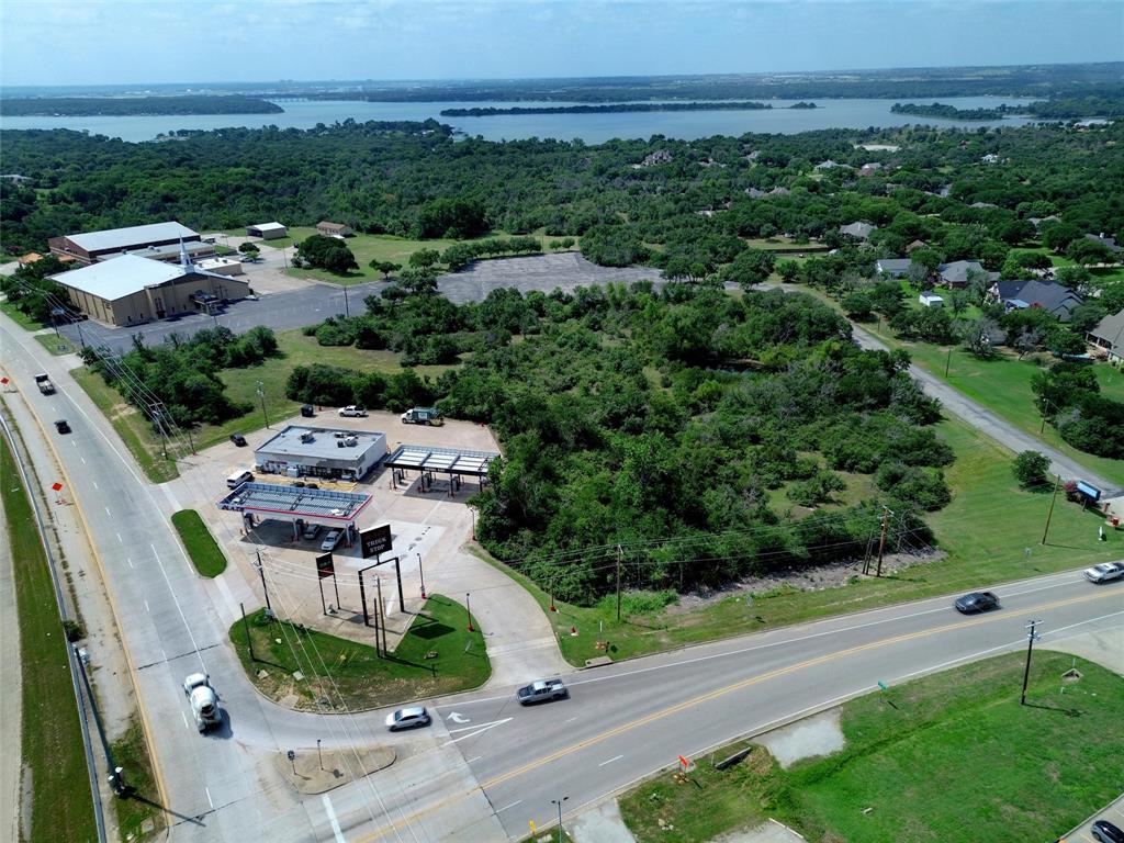 8677 Jacksboro Highway Property Photo 2