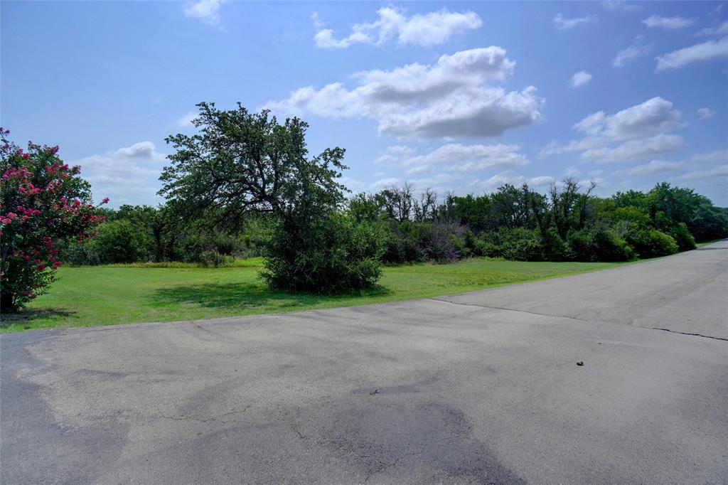 8677 Jacksboro Highway Property Photo 5