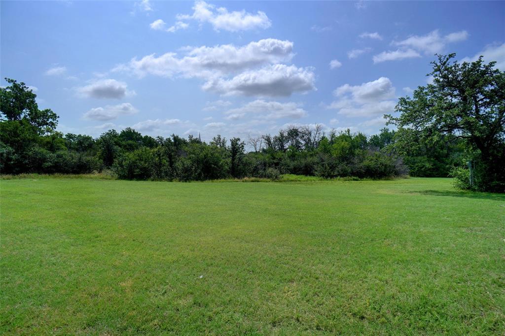8677 Jacksboro Highway Property Photo 6