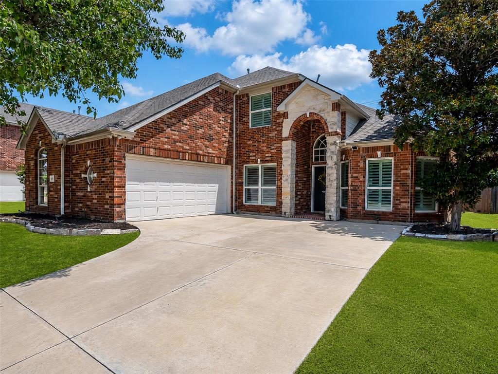 821 Redbud Drive Property Photo 3