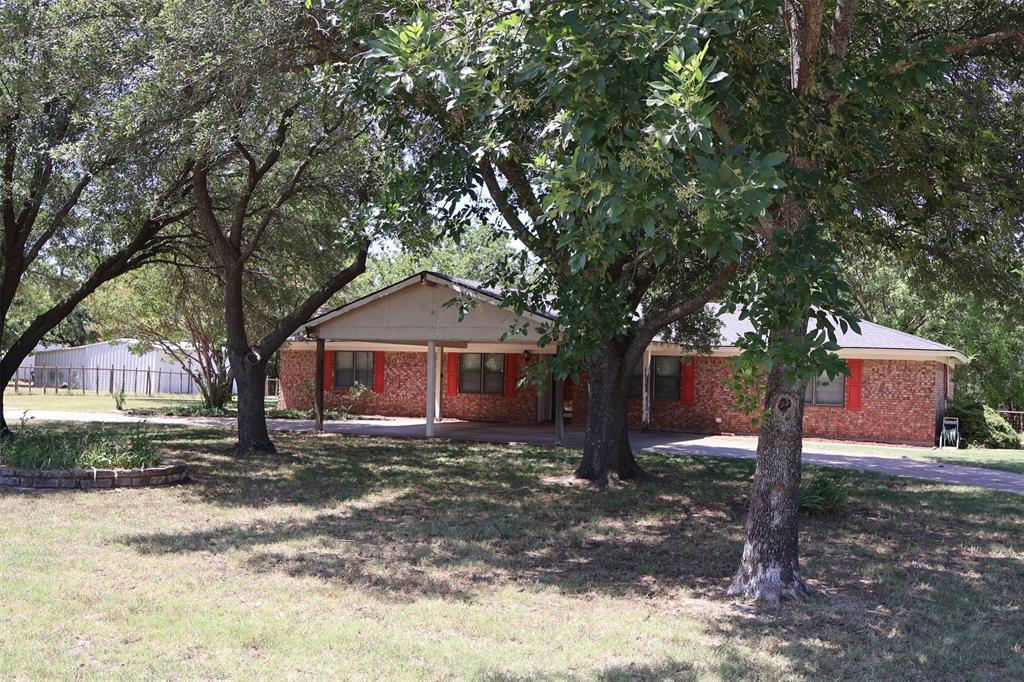 4315 Waples Road Property Photo 6