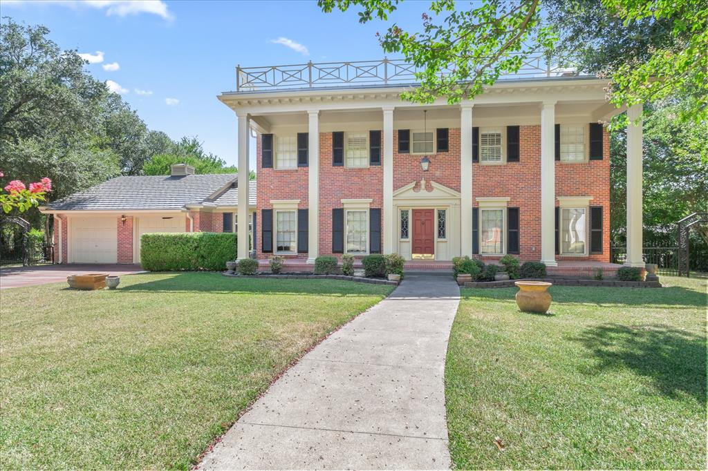 321 S Mary Property Photo 1
