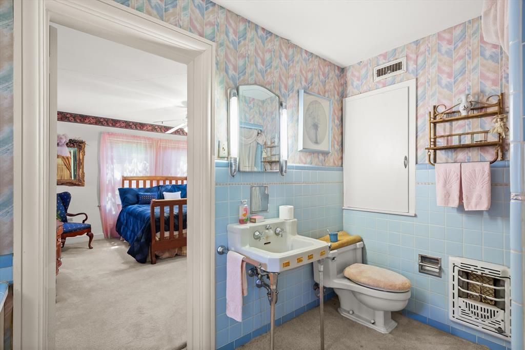 321 S Mary Property Photo 32