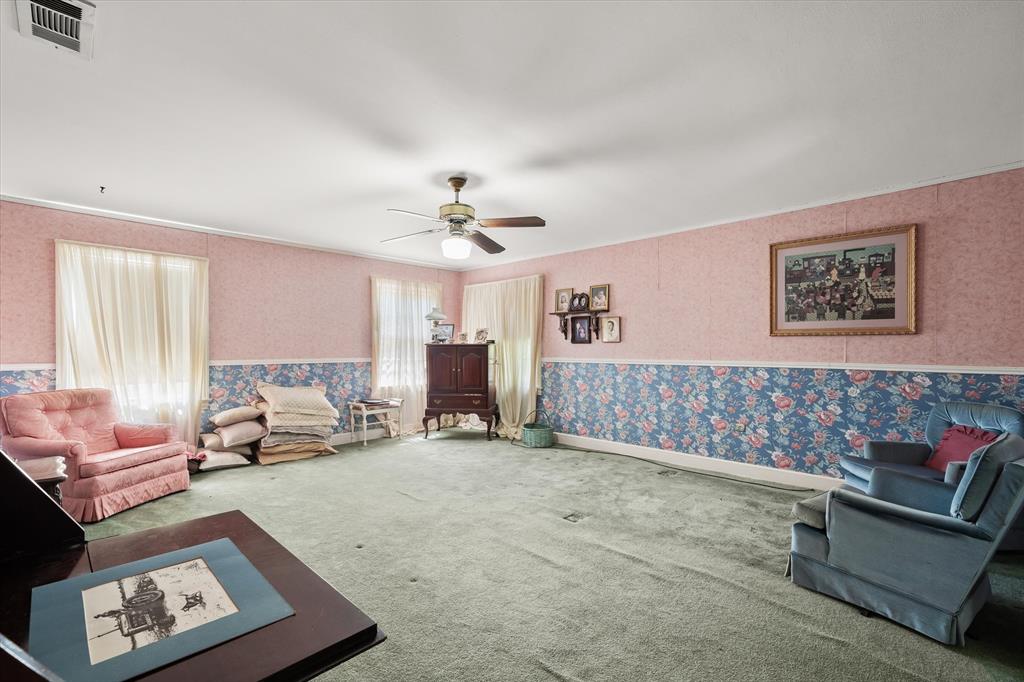321 S Mary Property Photo 35