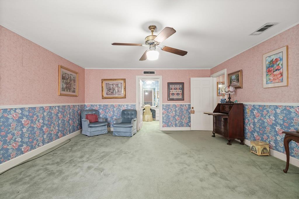 321 S Mary Property Photo 36