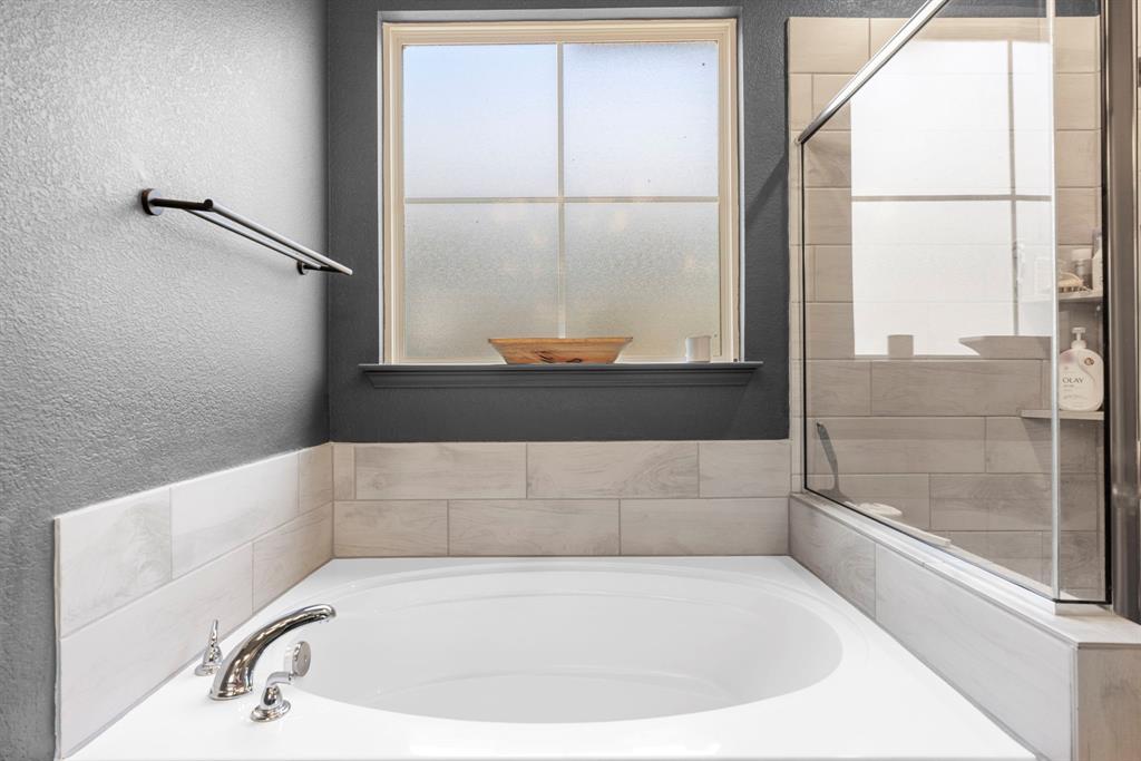 5030 Dickinson Loop Property Photo 24