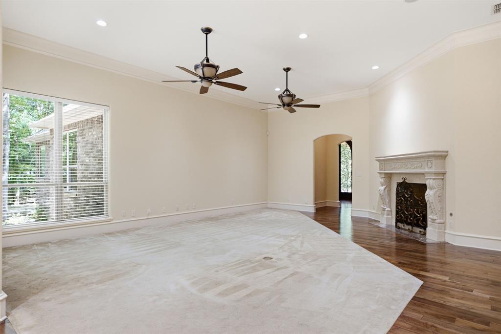 2030 Equestrian Lane Property Photo 5